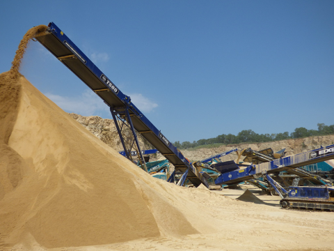  TRACK STACKER SERIES