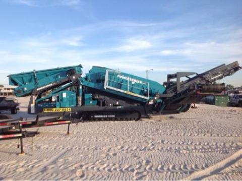 2017 Powerscreen Warrior 1800 Apron Feeder Track