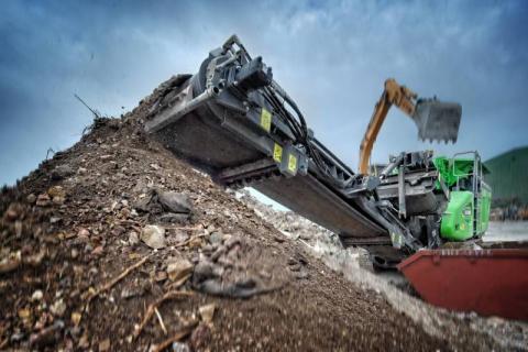 2018 EvoQuip Cobra 230 Impact Crusher