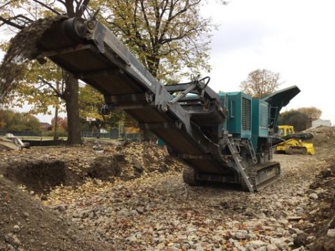 2013 Powerscreen Premiertrak 400 Jaw Crusher