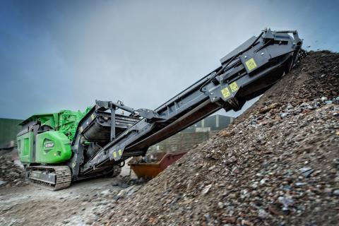 2018 EvoQuip Cobra 230 Impact Crusher