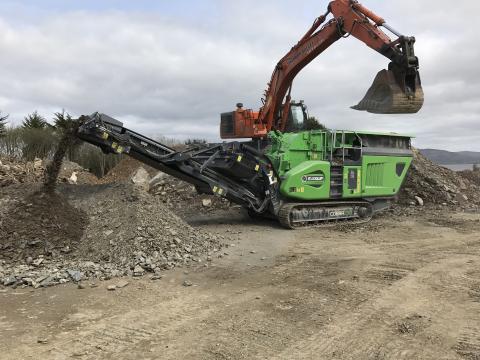 2018 EvoQuip Cobra 230 Impact Crusher