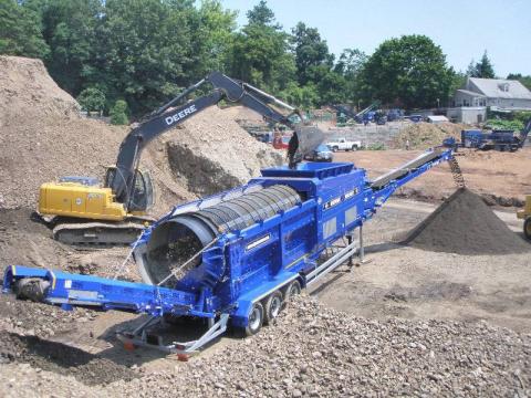 2018 Edge 622 Wheel Trommel