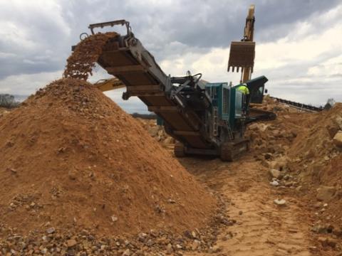 2017 Powerscreen Premiertrak 400 Jaw Crusher