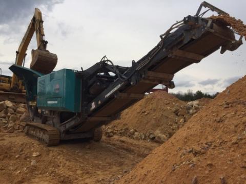 2017 Powerscreen Premiertrak 400 Jaw Crusher