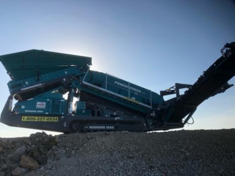 2017 Powerscreen Warrior 1800 Apron Feeder Track