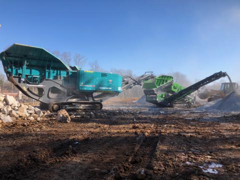 2018 EvoQuip Colt 1000 Track Screen