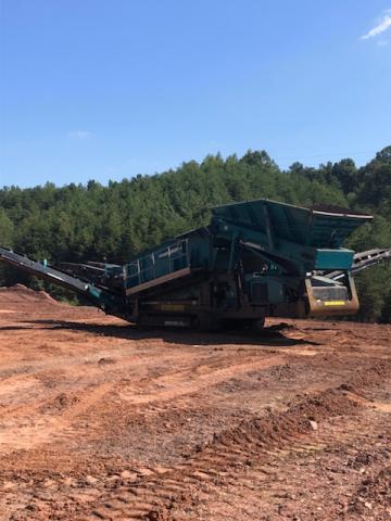 2016 Powerscreen Warrior 2400
