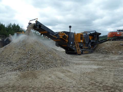 2016 Tesab 10570 Jaw Crusher