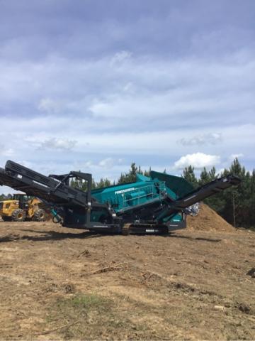 Powerscreen Warrior 1800 Track Apron Feeder 