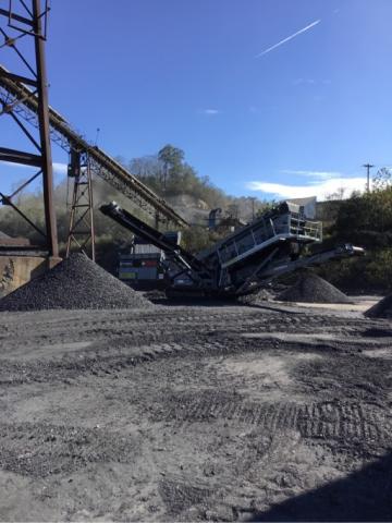 2019 M1700 TRACK 3 DECK 